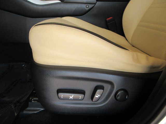 Main image 33