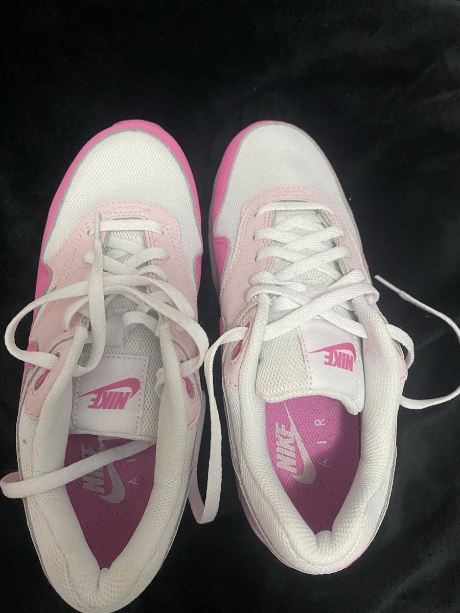 Nike Air Max Pink & White Sneakers - Girls' Size 6Y Athletic Shoes