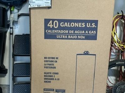 Water Heater: New Rheen 40 gallon, 38k BTU, Nat. Gas (ULN), 6 yr warranty