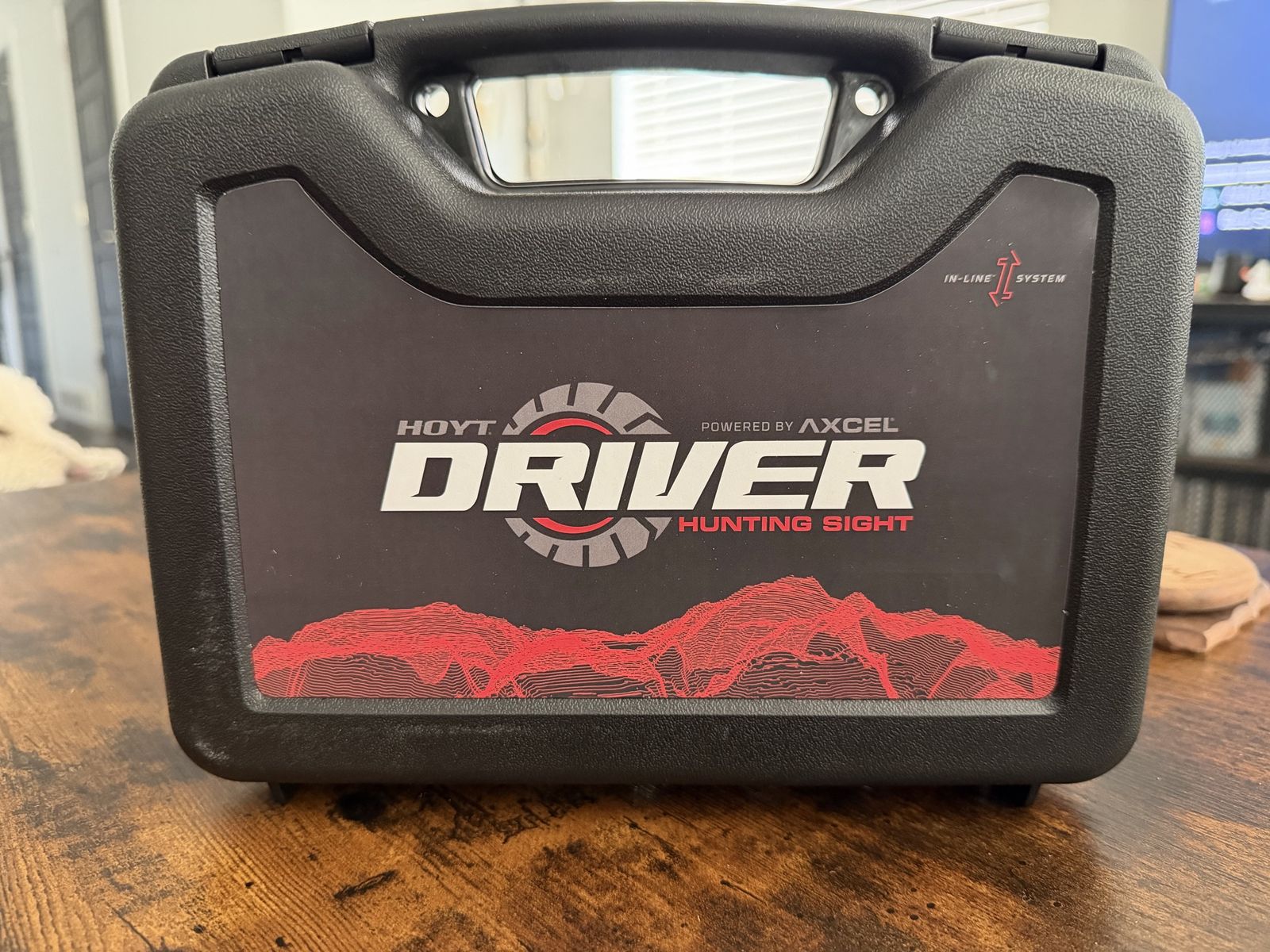 Hoyt Driver Powered by Axcel 3-Pin Archery Hunting Sight - New In Box
