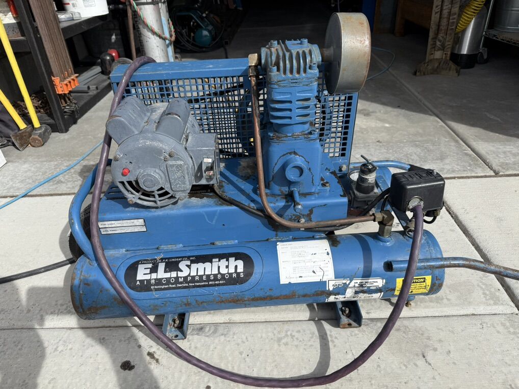 EL Smith Air Compressor
