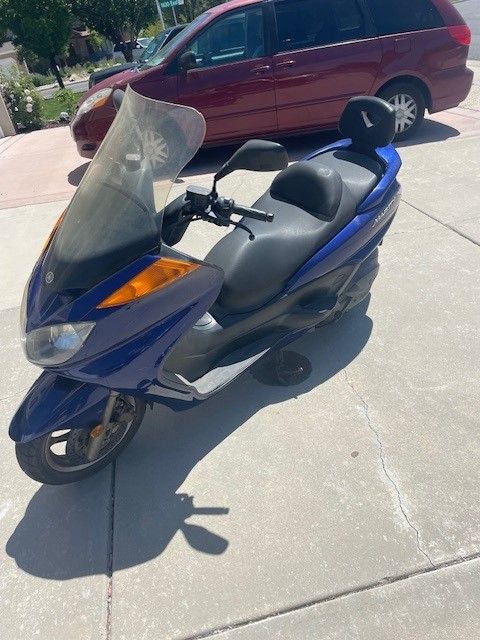 2005 Yamaha Majesty 400cc Scooter
