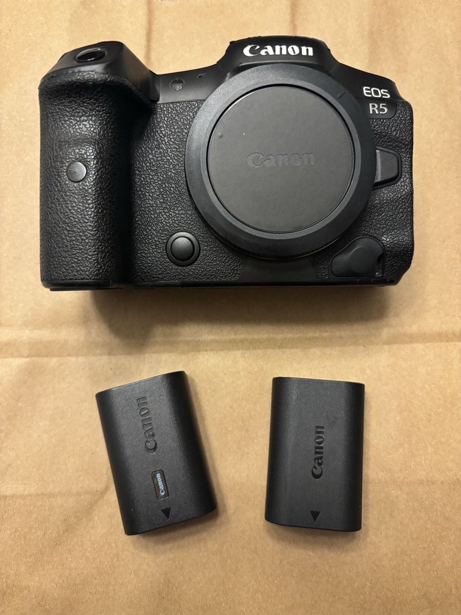 Canon R5 45MP full-frame camera