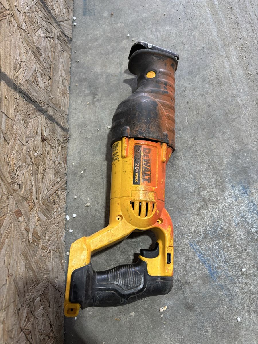 Dewalt Reciprocating saw