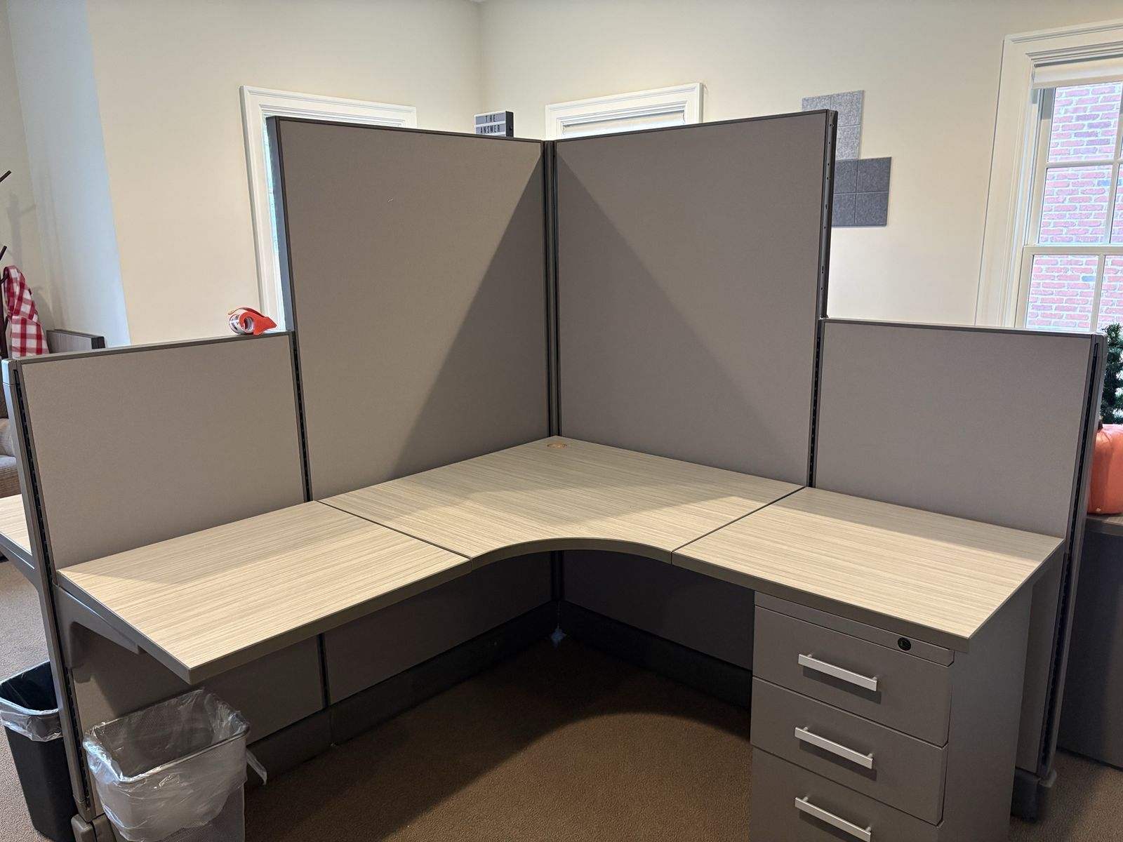 Quad Downtown Privacy Workstation - 4-Person Cubicle Kit