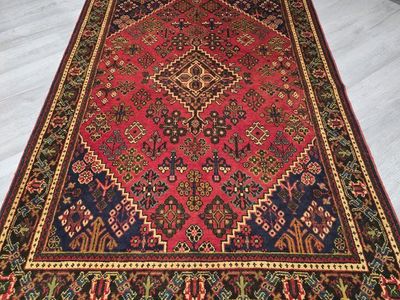 Astonishing Handmade Persian Wool Rug, 6'9" x 4'5"