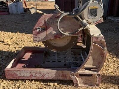 Brick saw