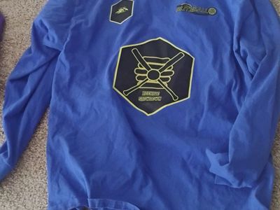 Blitzball Beehive Showdown Blue Long Sleeve T-Shirt - Size M