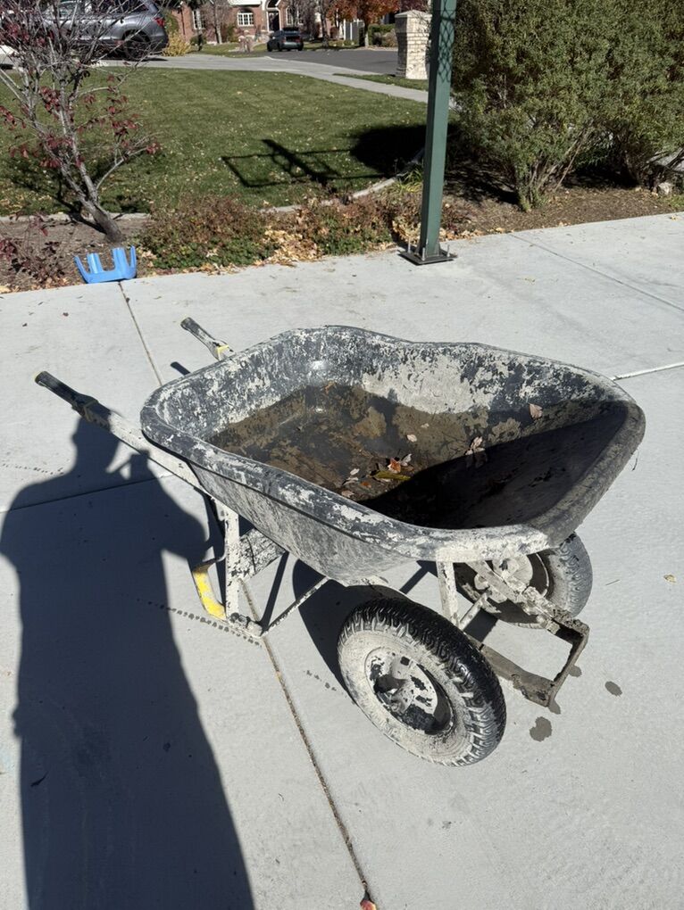 Gorilla Wheel Barrow