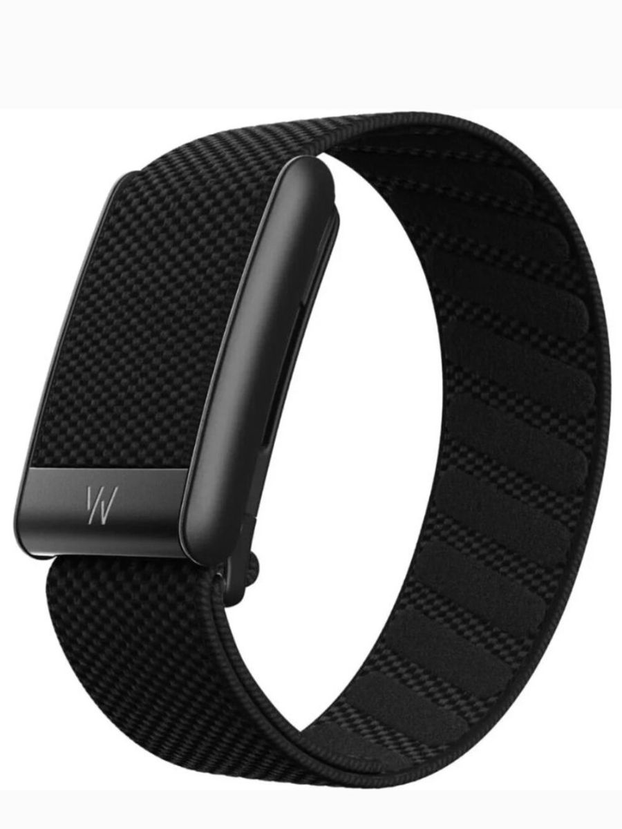 Whoop 5.0 device, band, and charger
