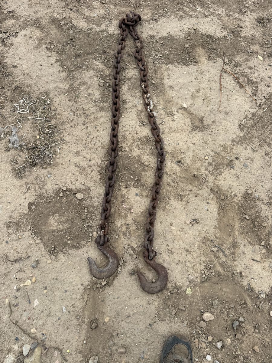 Heavy Duty Industrial Chains