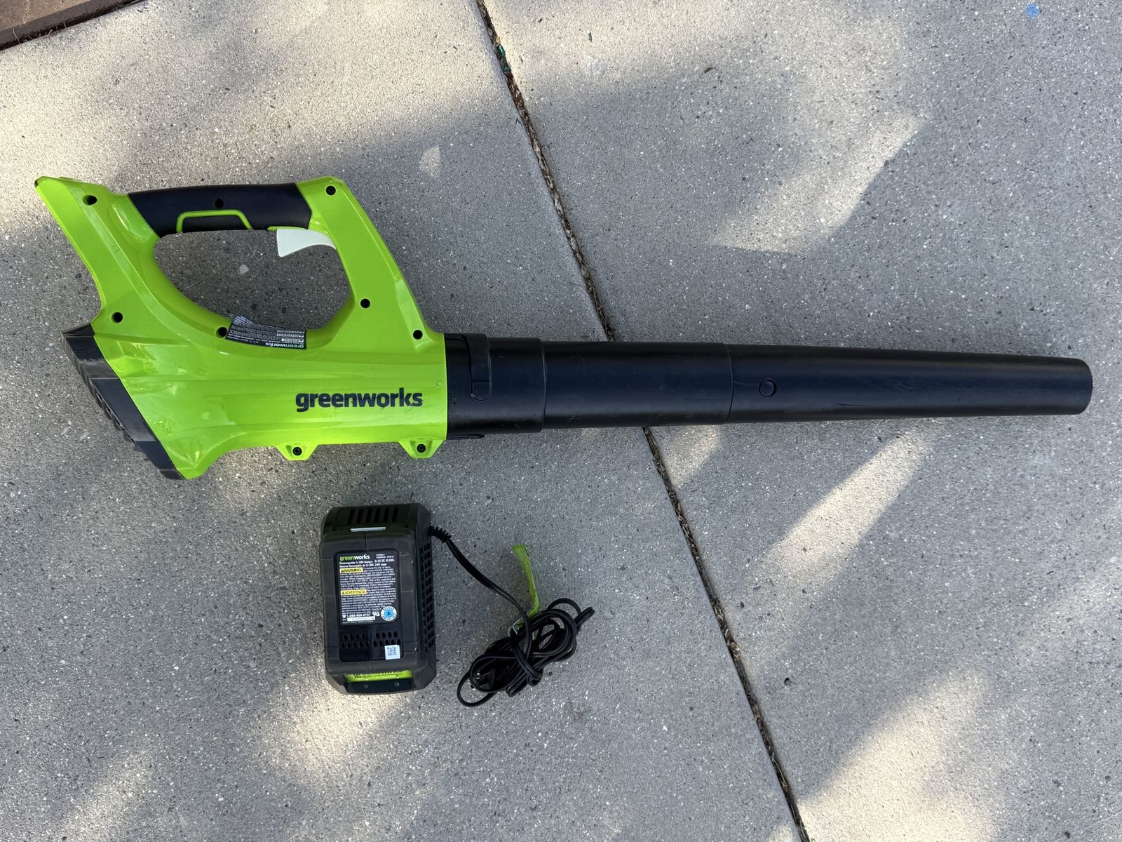 Greenworks 24V Axial Leaf Blower (100 MPH / 330 CF