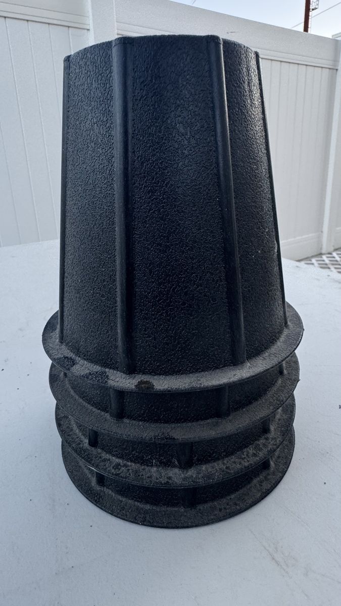 Main image 17