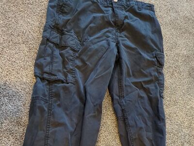 black mens cargos
