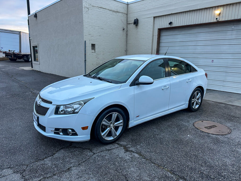 2013 CHEVROLET CRUZE LT