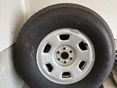 Chevy/GMC Colorado/Canyon Maxxis Bravo H/T 265/70R16 Temporary Use Tire with Steel Wheel - Excellent Condition