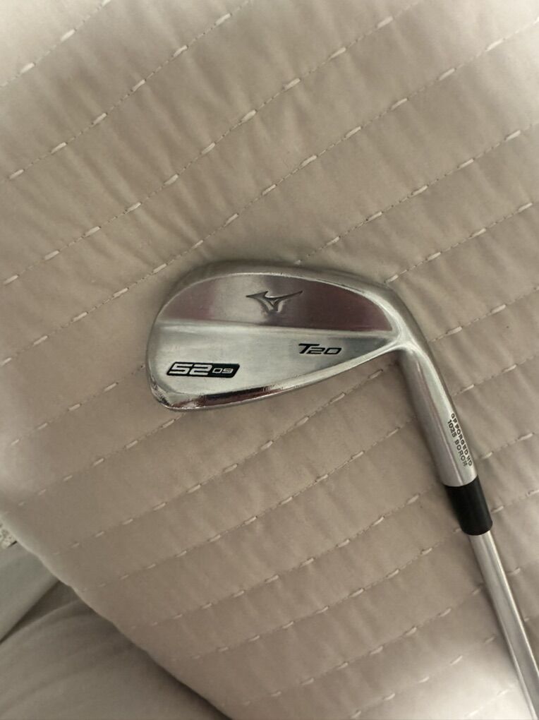 Mizuno T20 52 Degree Wedge
