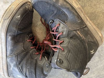 Korkers Stealth Sneaker Wading Boot