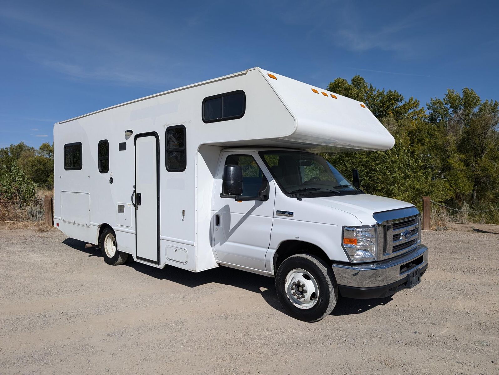 (MANAGER SPECIAL) 2020 WINNEBAGO MINNIE WINNIE 325AR
