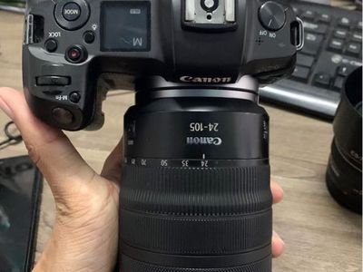 canon r with lens rf 24 105 f4 and 50 f1.4 usm lens
