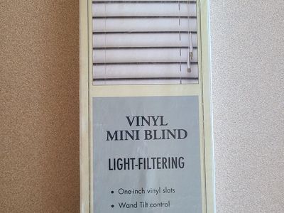 White 1" slat Vinyl Mini Blinds