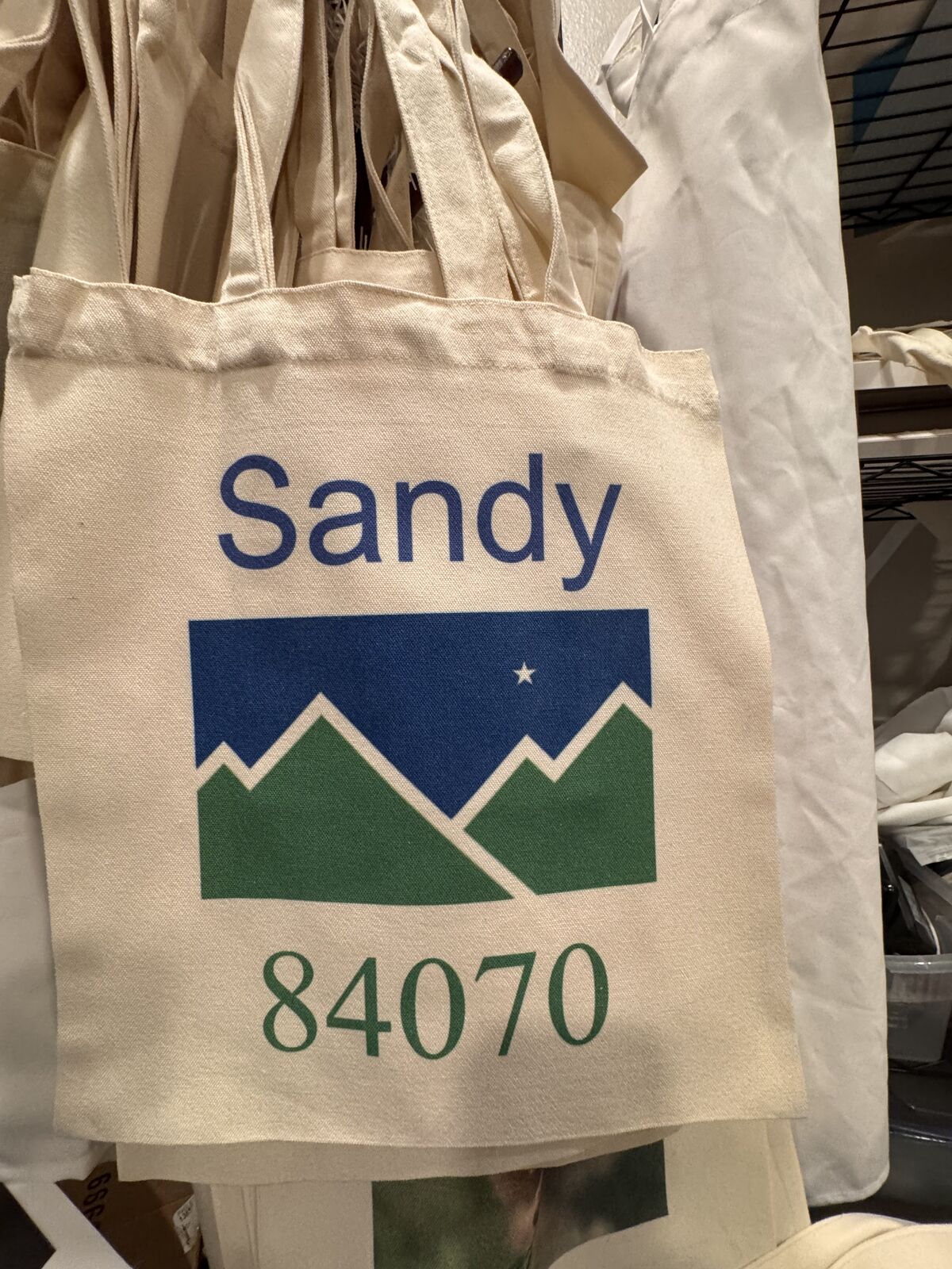 SANDY FLAG TOTE CANVAS BAG WITH SEWN IN POUCH