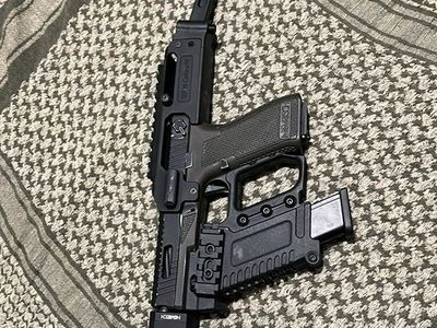 Offloading Airaoft Guns And Gear!!