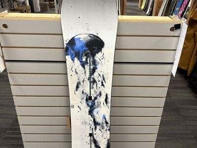 Burton Feelgood 142cm Snowboard - Used (2026)