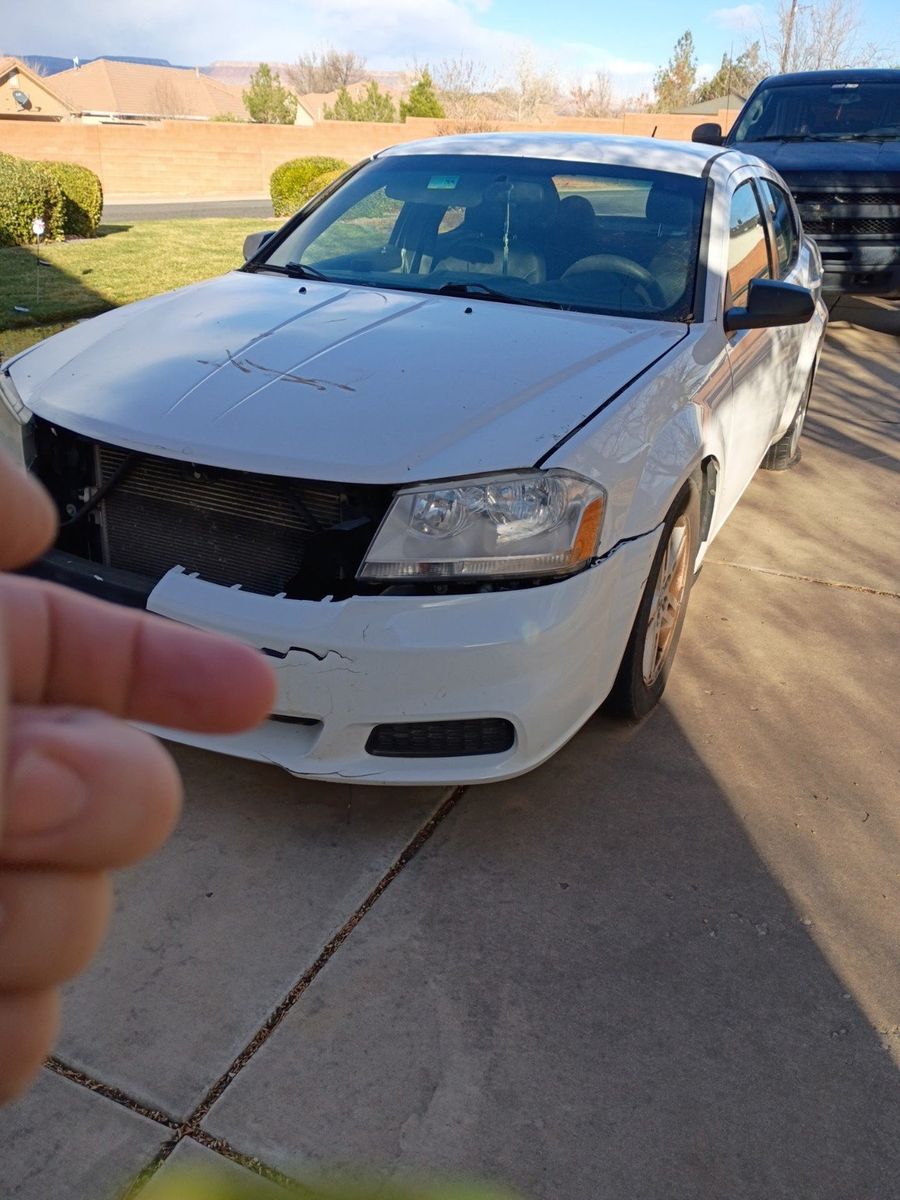 2012 Dodge Avenger PARTS / DERBY / PROJECT2012 Dog