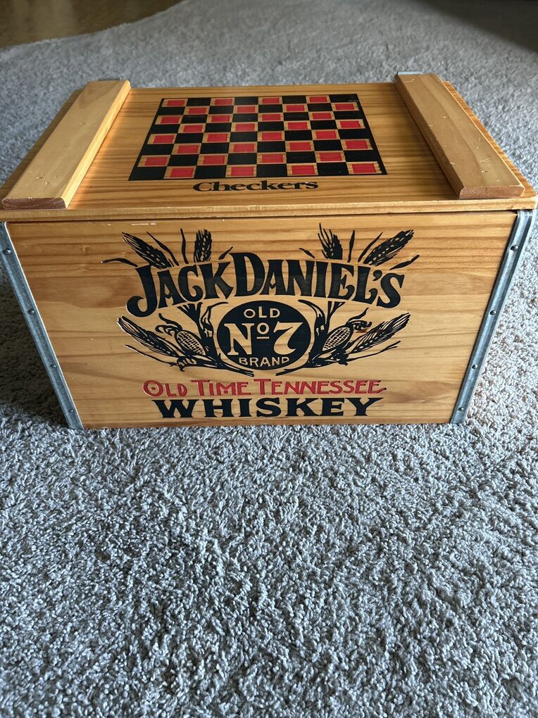 Jack Daniels Box w/Checkers Top