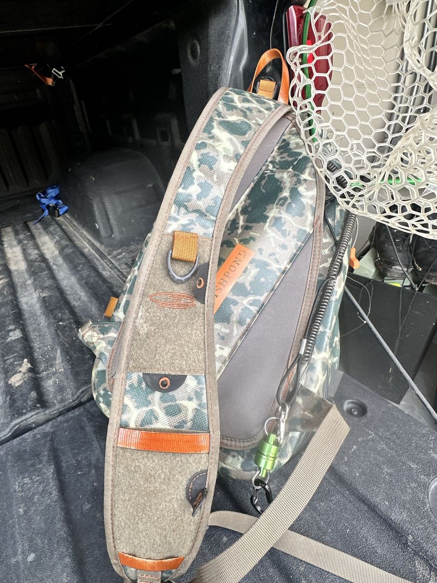 FISHPOND THUNDERHEAD SUBMERSIBLE SLING