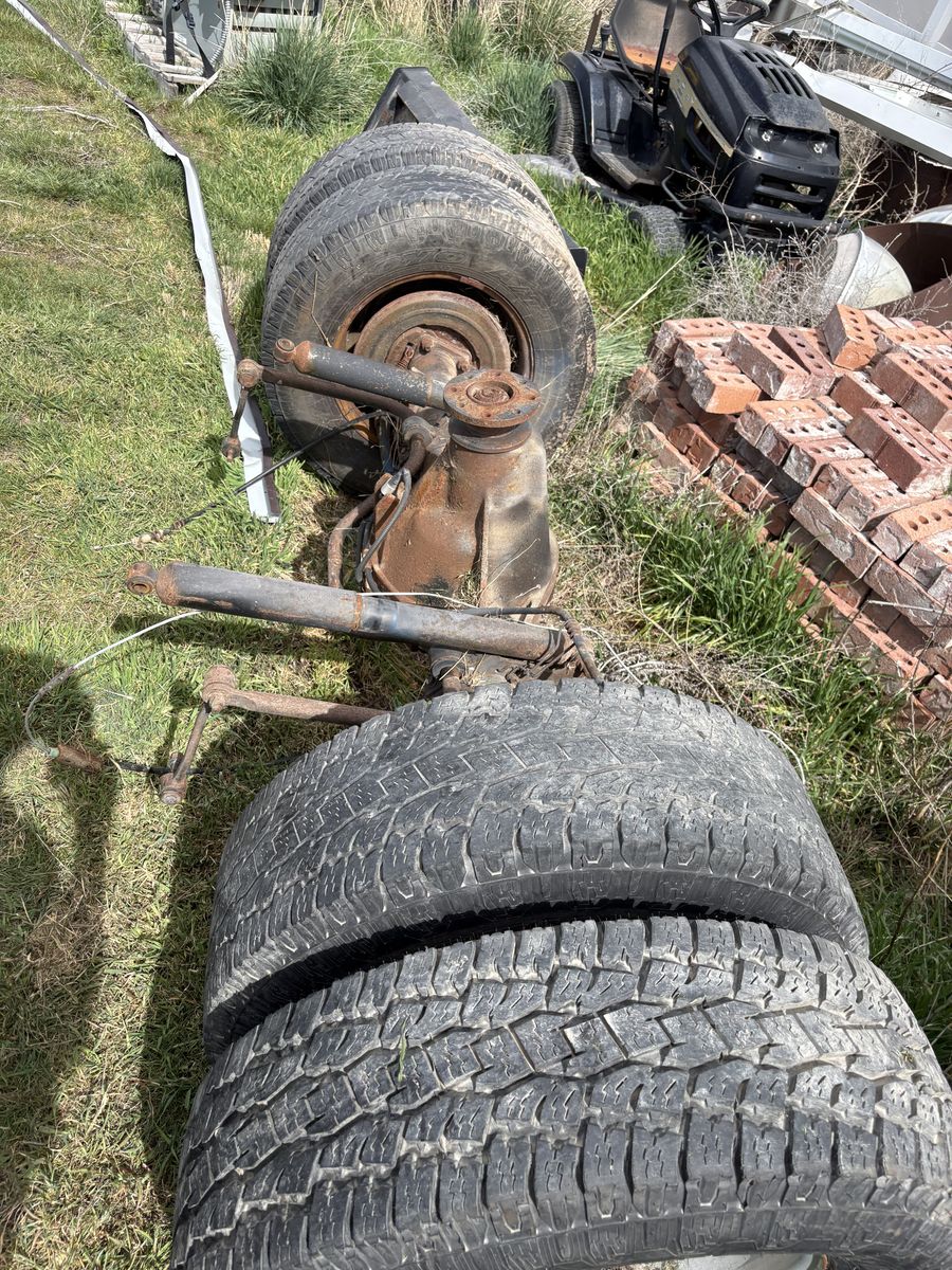 Ford 1 Ton Dually Rear Axle
