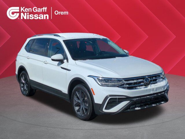 2022 VOLKSWAGEN TIGUAN SE 4Motion