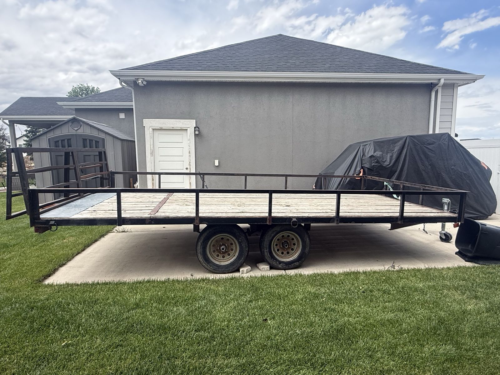 8.5 x 16’ Tandem Axle Utility Trailer – Heavy Duty