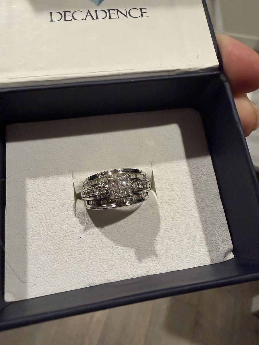 2.00 TCW Diamond Engagement Ring with 14k white gold band