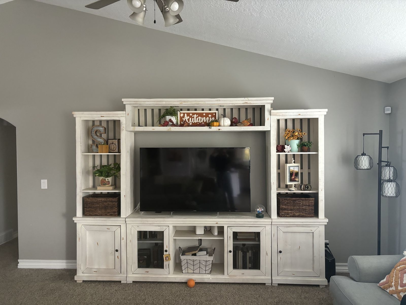 TV Cabinet entertainment Center