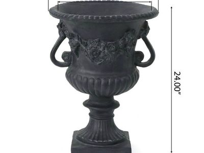 Brand new Outdoor planter