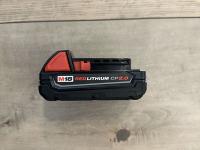 Milwaukee 2.0 amp Battery