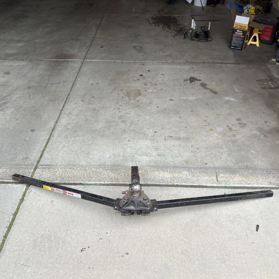 Sway hitch