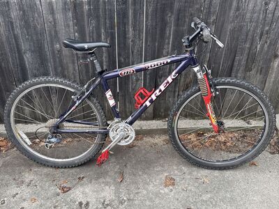 Trek 6000 Mountain Bike