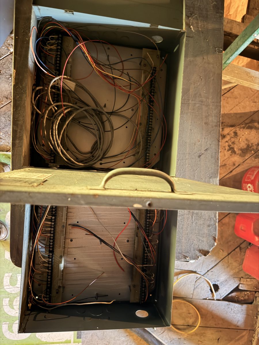 Main image 3