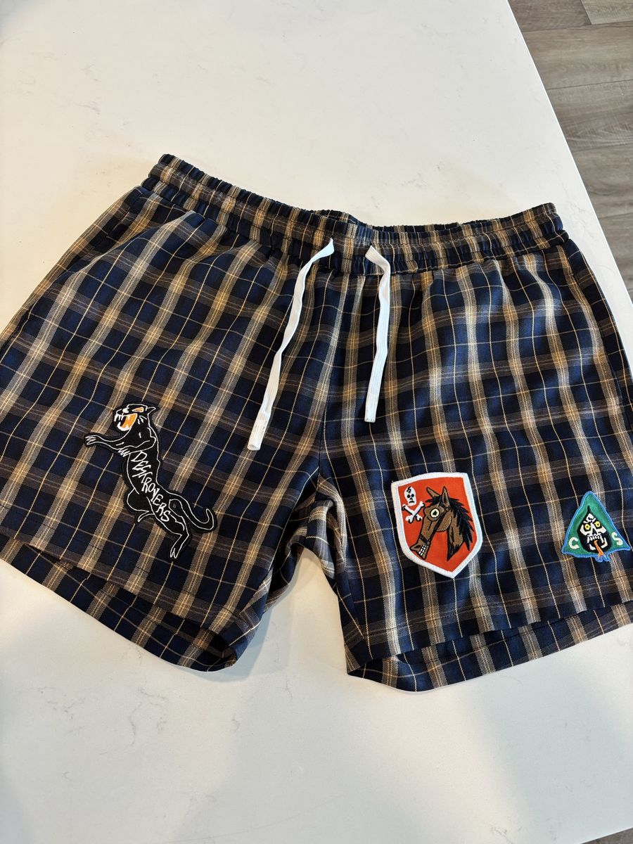 Cheatin Snakes Worldwide Plaid Men’s Shorts - Size Large