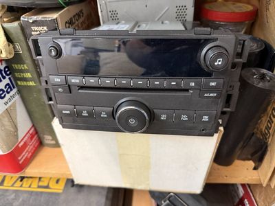 Original 2011 Chevy Silverado 2500HD LTZ Stereo