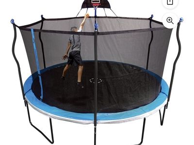 FREE Net and Poles For 13' Round Tramp