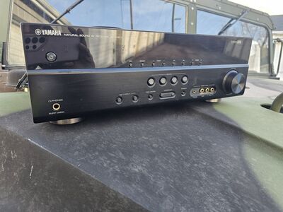 Yamaha RX V371 AV Receiver