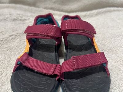 Merrell Youth Size 2 Hot Pink/Orange/Teal Sandals