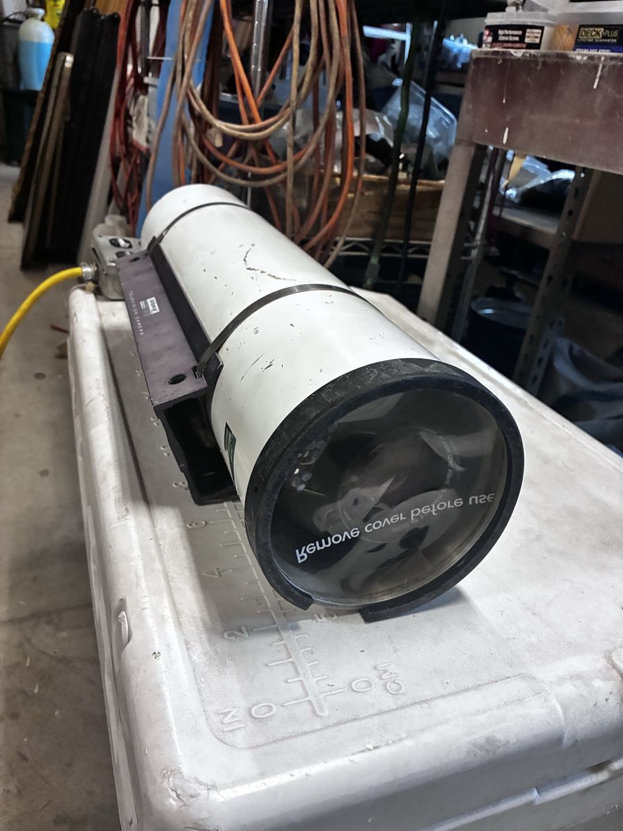 Vintage Cohu 2800B Television Camera, Canon TV Zoom Lens V10x15 15-150mm f/2.8, Powers On, Crystal Clear Optics.