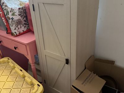 White Farmhouse Style Storage Cabinet with Single Door and Shelves