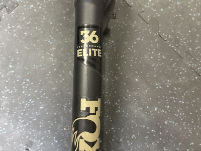 Fox 36 Performace Elite Grip 2 27.5"