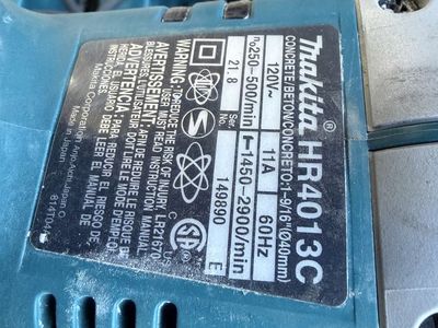 Makita HR4013C 1-9/16" AVT Rotary Hammer Drill with Case
